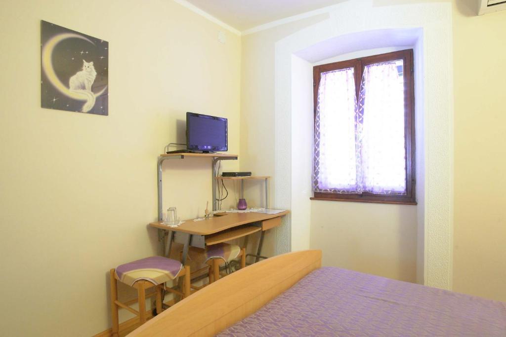 Rooms Sara Groznjan Bilik gambar