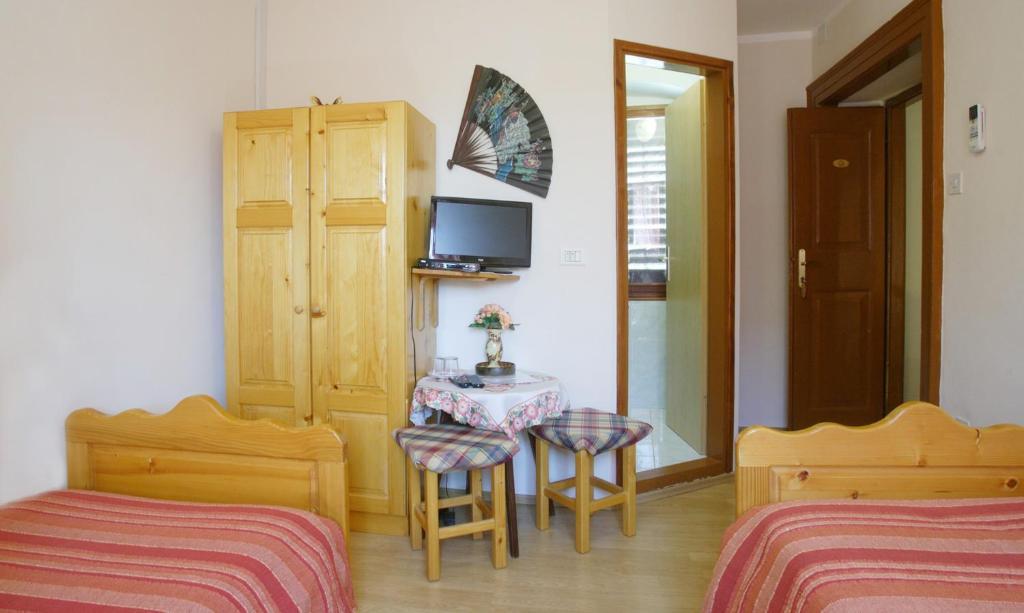 Rooms Sara Groznjan Bilik gambar